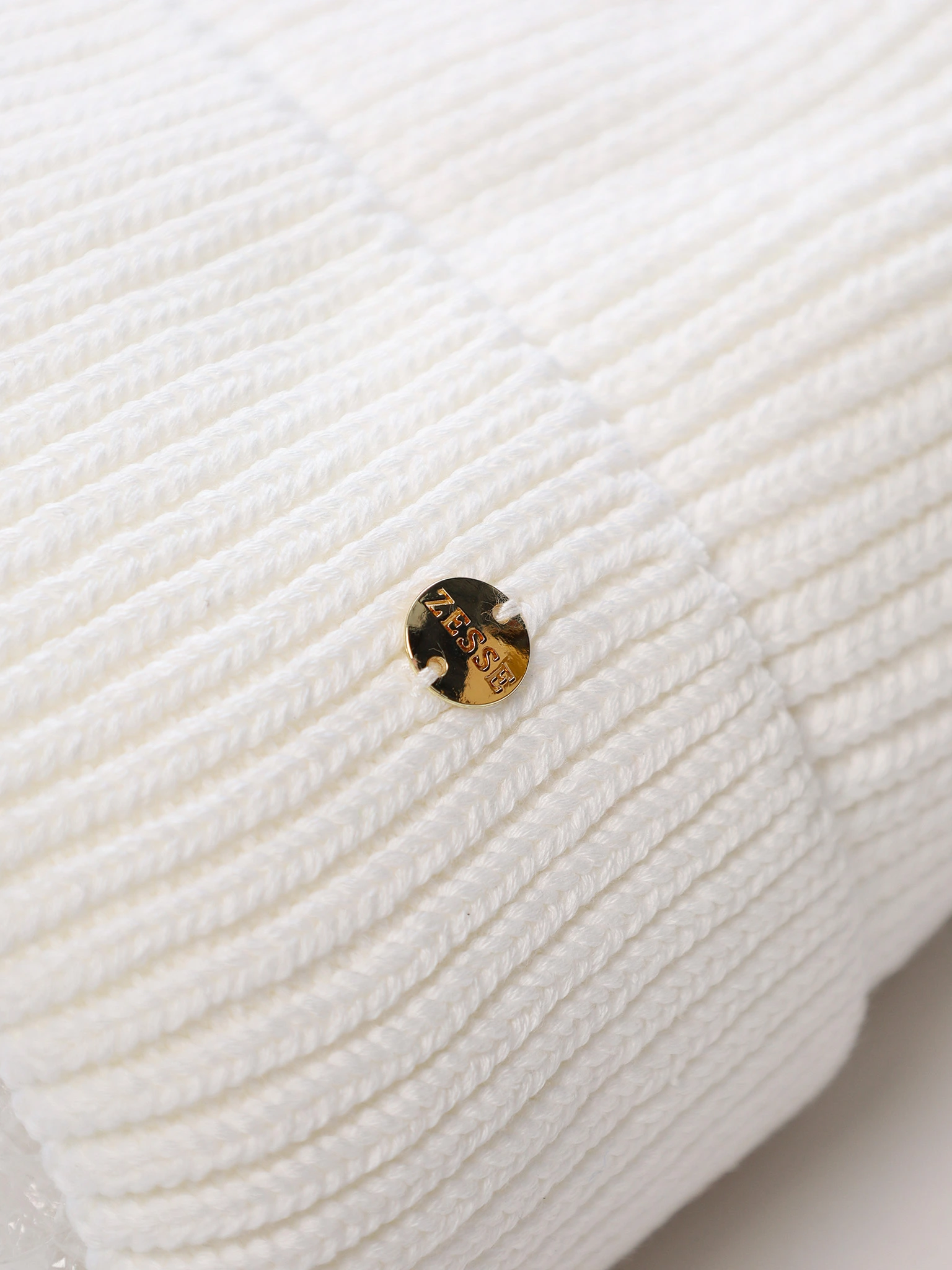 Шапка-бини из смесовой вискозы с отворотом на подкладе в ассортименте